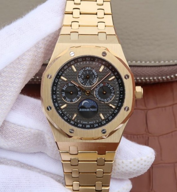 How to buy a Royal Oak Offshore super clone watches for sale in Kuwait?