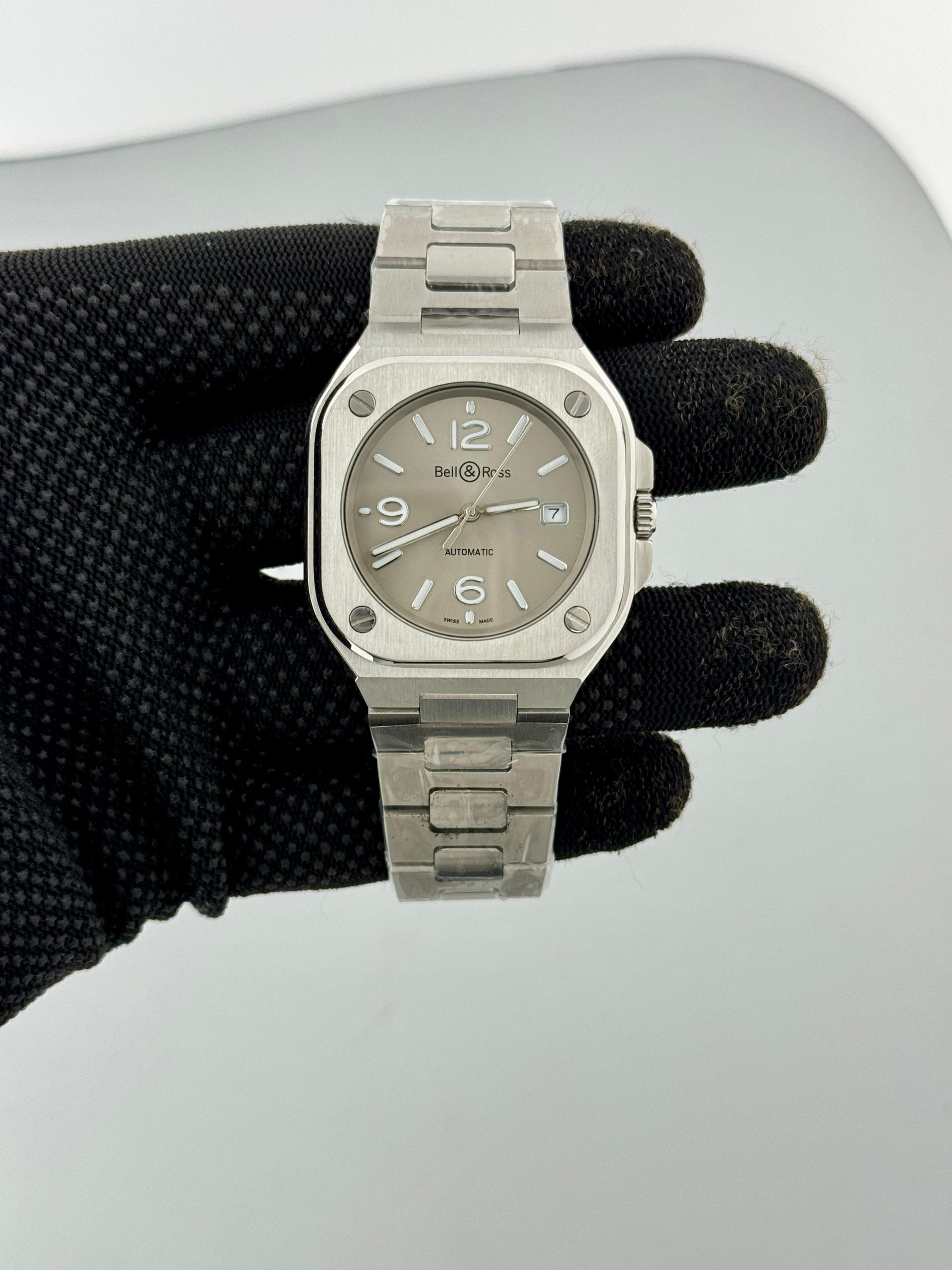Bell & Ross BR05 Silver Grey Dial 42mm - gallery