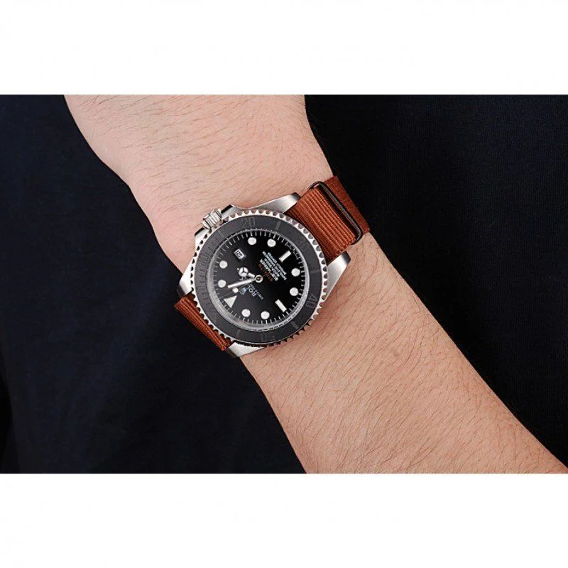Rolex Submariner 41mm Black Dial 621387 - gallery