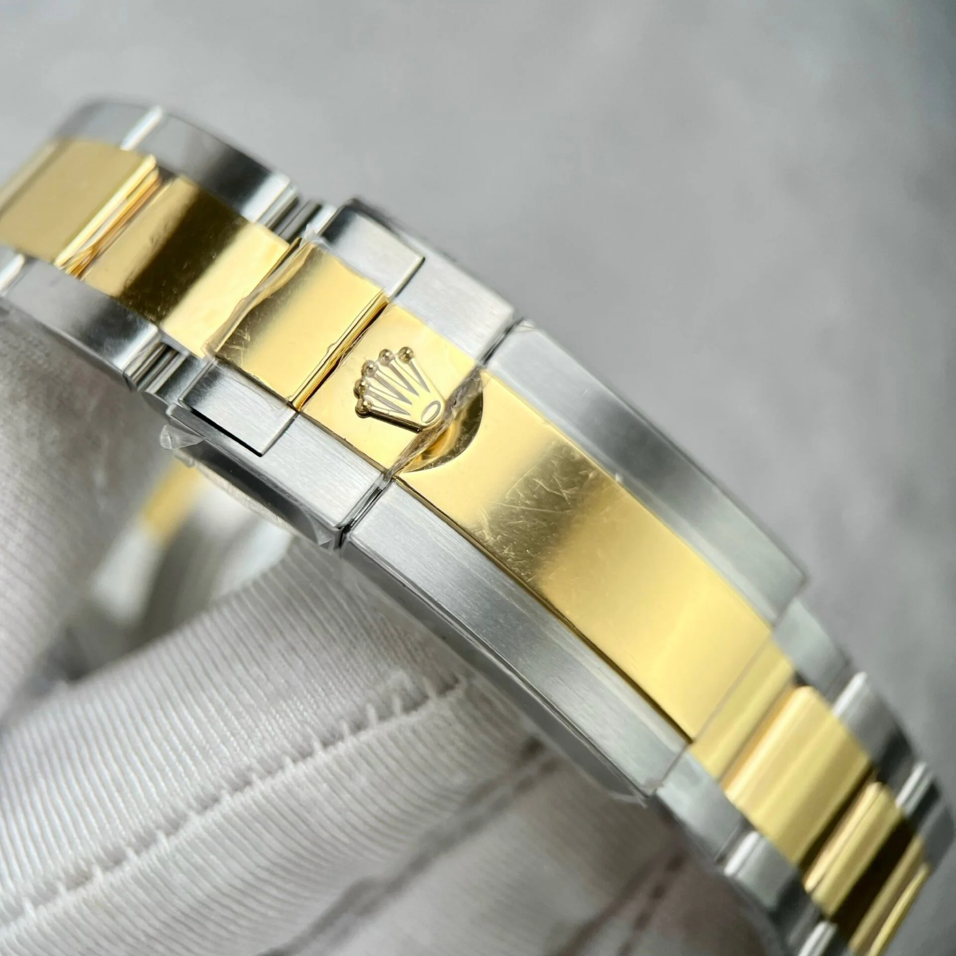 Superclone Rolex Daytona 40 mm White Dial 126503 - gallery