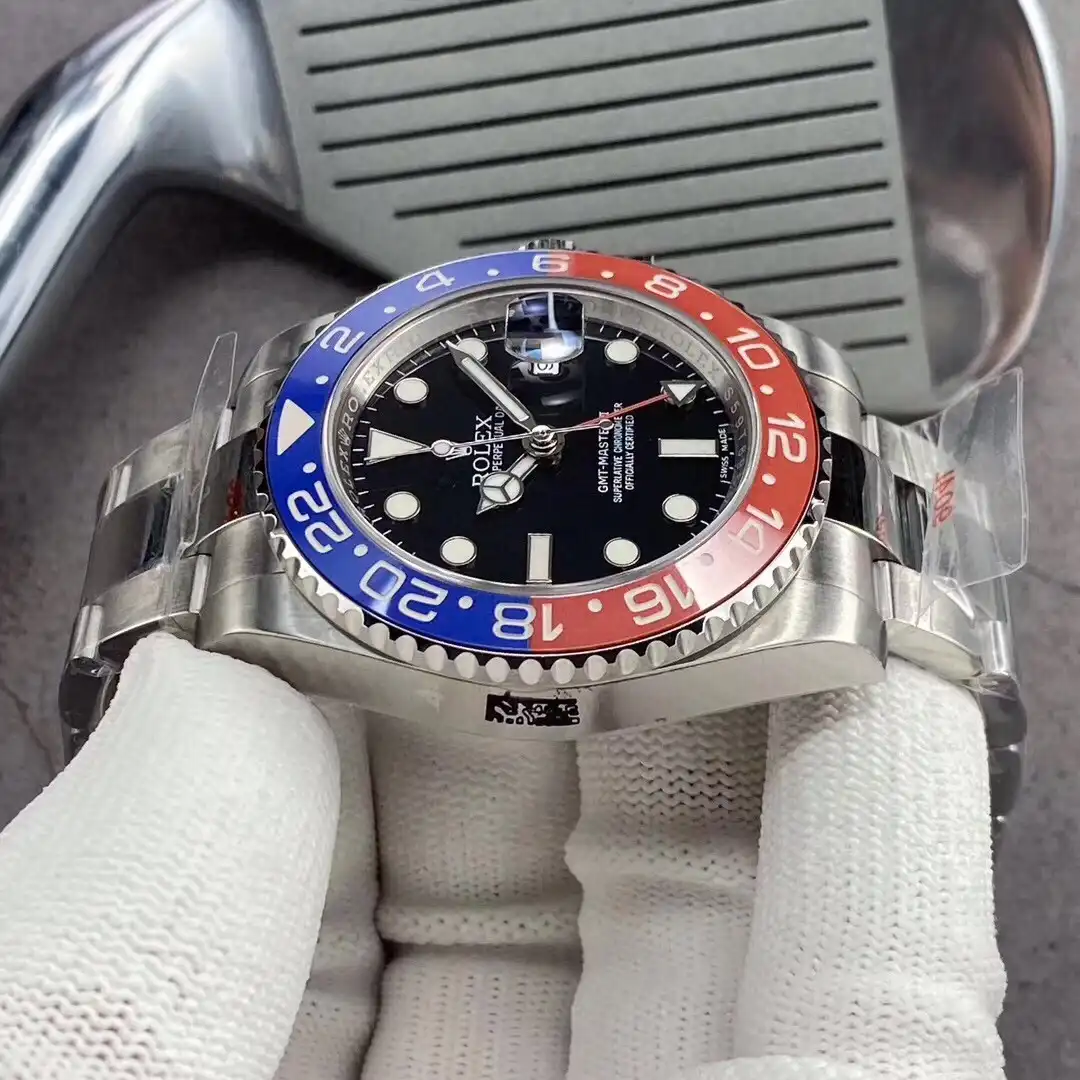 Rolex GMT-Master II 40mm 126710BLRO  Pepsi  Oyster - gallery