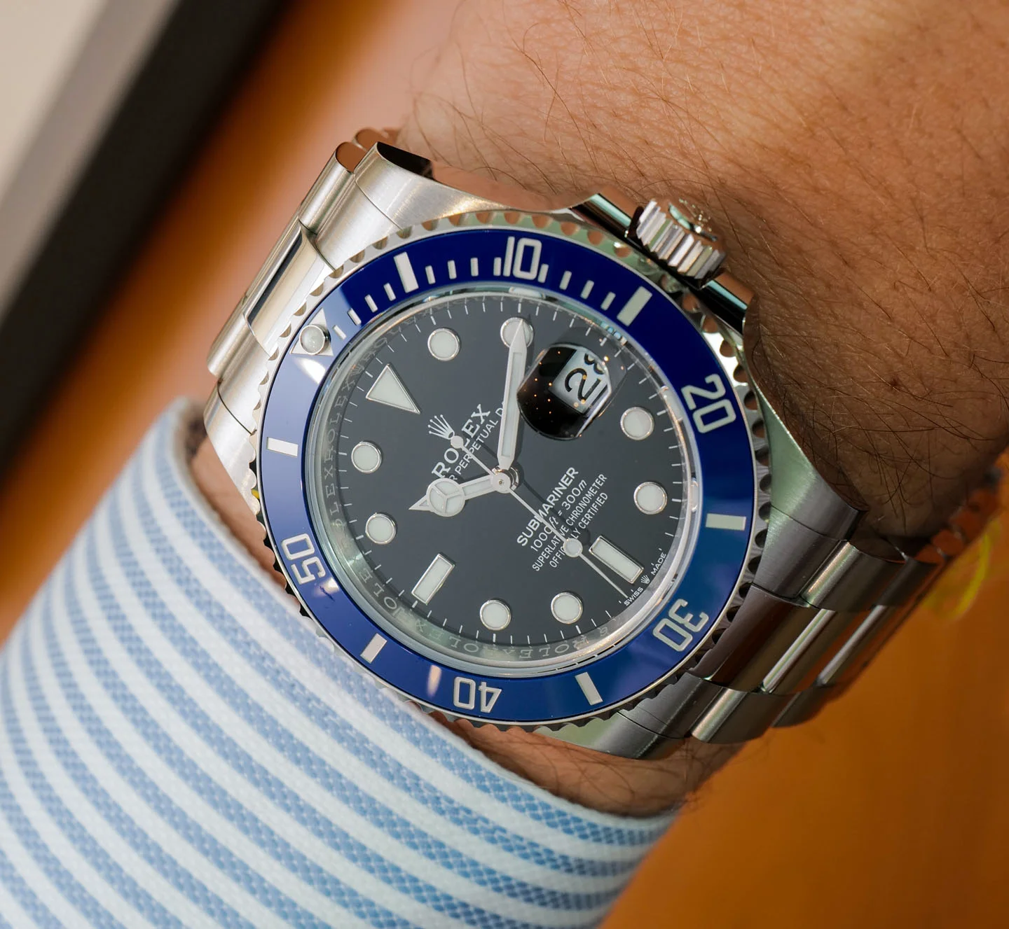 Rolex Submariner 41mm Black Dial 126619LB - gallery