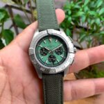 Breitling Avenger B01 Chronograph Green Edition - gallery