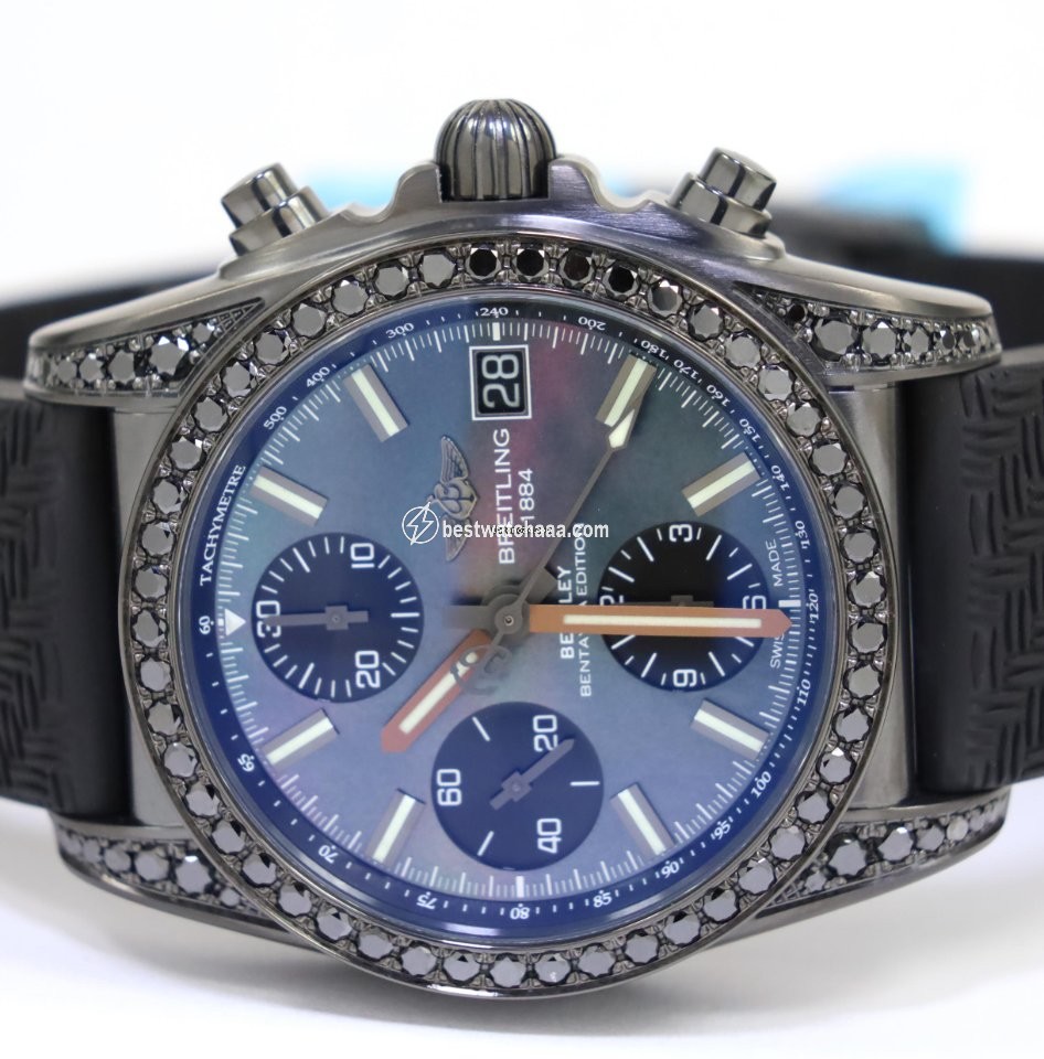 Breitling Chronomat 38 M133102Z BE70 - gallery
