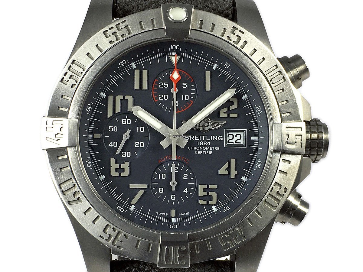 Breitling Avenger Bandit Mens watch Unisex Automatic Titanium E1338310 M534 253S E20DSA.2 - gallery