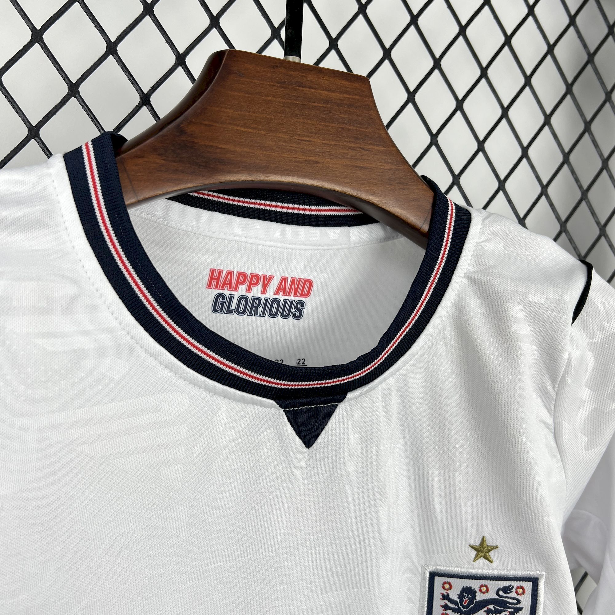 2026 England Home Wolrd Cup Soccer Kids Full Kit Jersey+Shorts+Socks - view 6