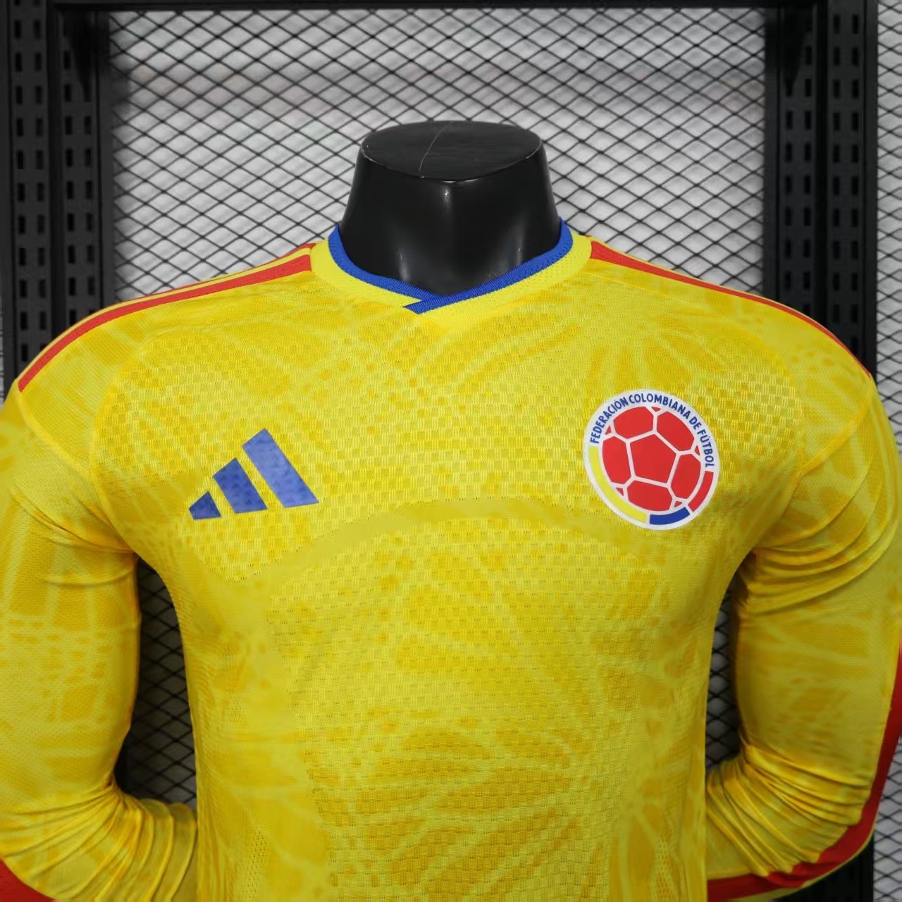 2026 Colombia Home World Cup Jersey Player Version Long Sleeve - view 8