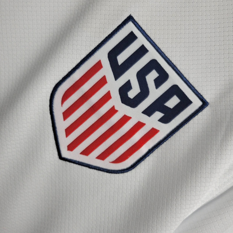 Pulisic #10 USMNT Copa America Home Soccer Jersey 2024 - view 4