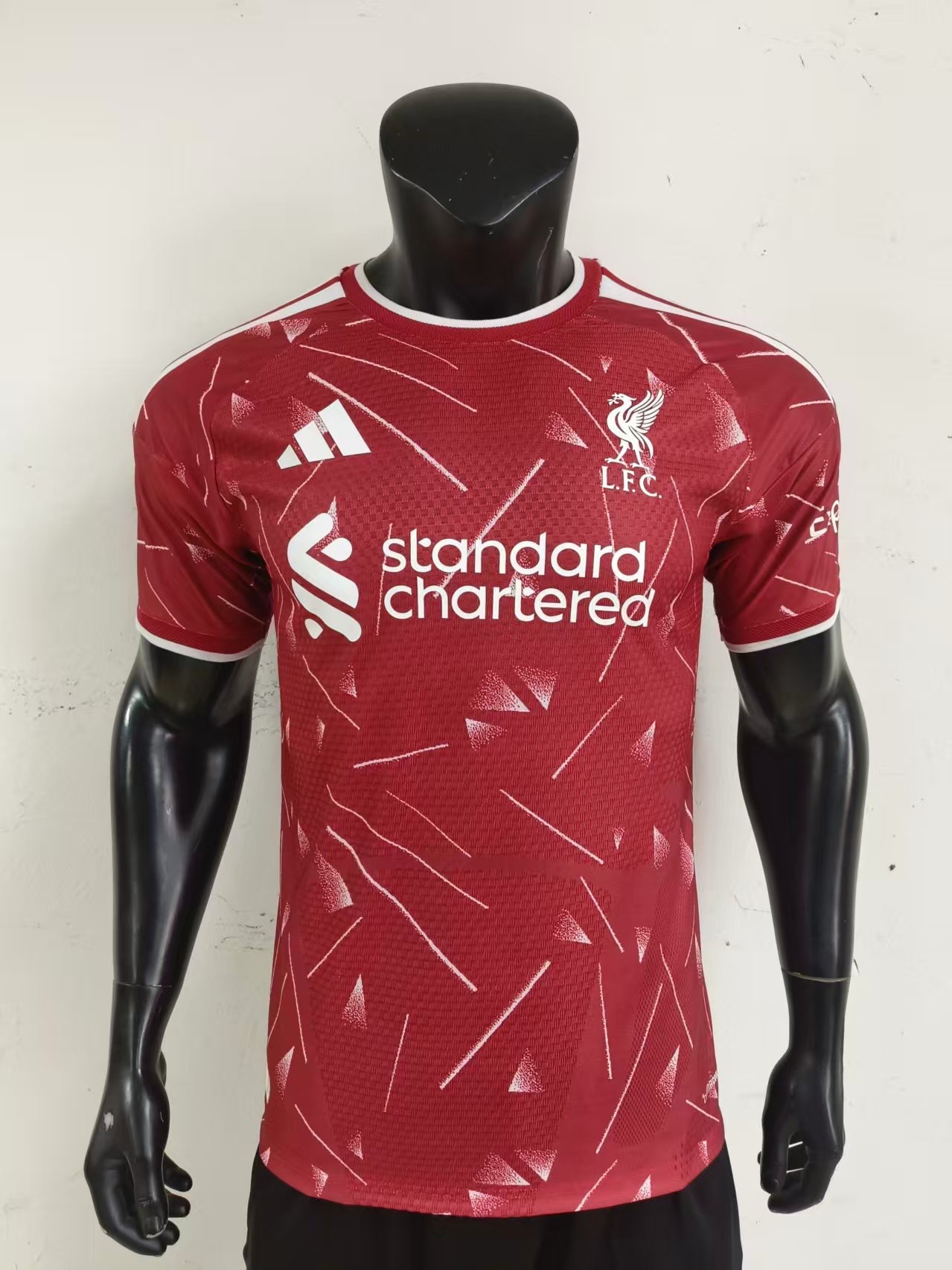 26-27 Liverpool Home Jersey