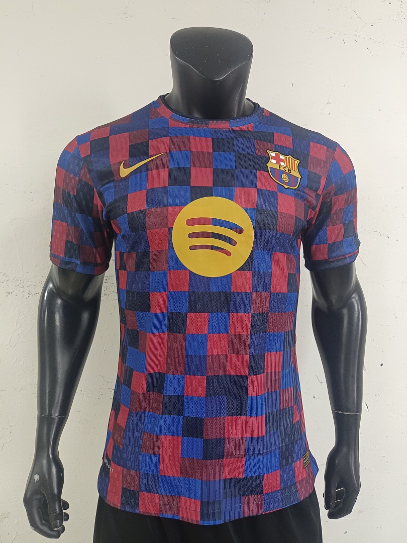 -27 Barcelona Pre-match Jersey - view 4