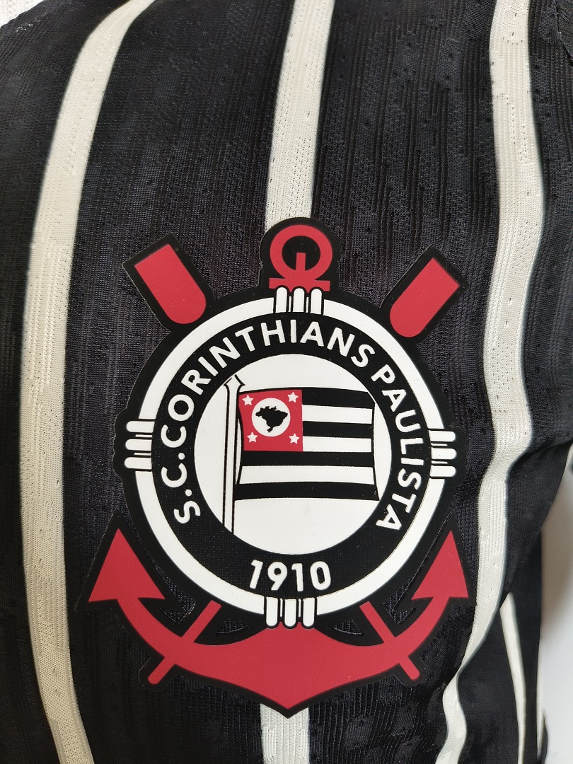 -27 Corinthians Away Jersey - view 3