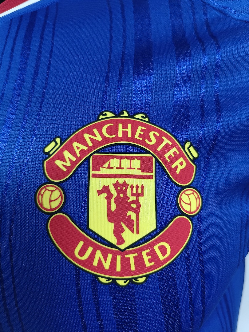 26-27 Manchester United Away Jersey 3