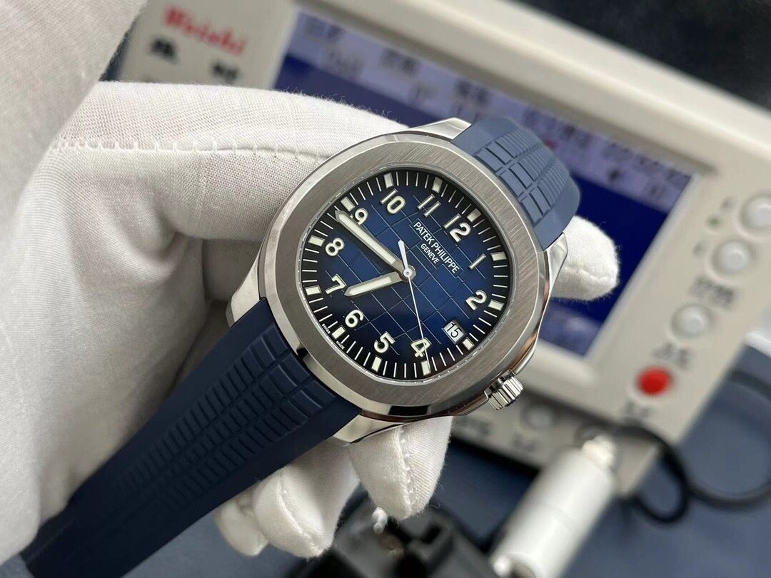 Patek Philippe 5168G Aquanaut Blue Super Clone - gallery