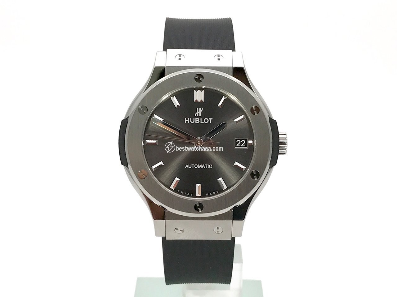 Hublot Classic Fusion Racing Grey Mens watch Unisex Automatic Titanium 565.NX.7071.RX
