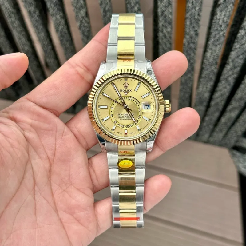 Superclone Rolex Sky-Dweller 42 mm Champagne Dial 336933 - gallery