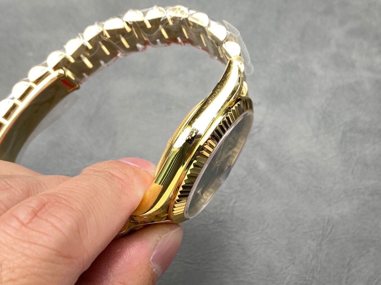 Rolex Day-Date Super Clone M228238-00069 Yellow Gold 40mm - gallery
