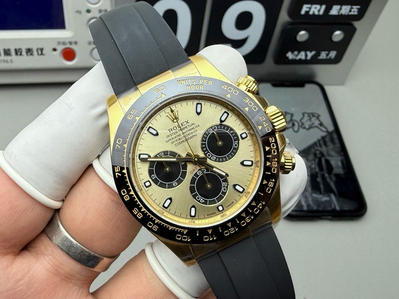 Rolex Daytona Super Clone 116518 Champagne Dial 40mm - gallery