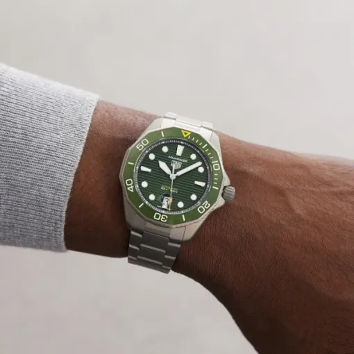 TAG Heuer Aquaracer Men Automatic Green Titanium Watch WBP208B.BF0631 - gallery