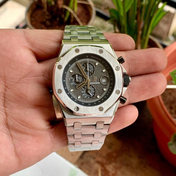 Audemars Piguet Royal Oak Chronograph Green Dial - gallery