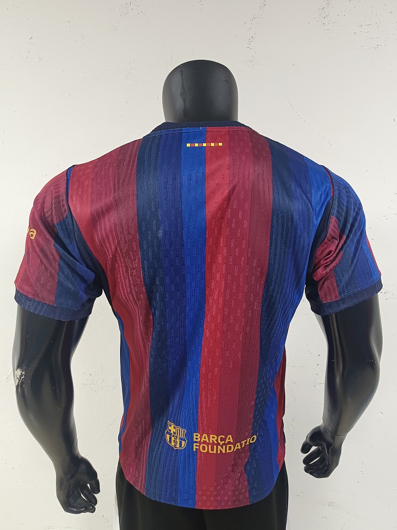 26-27BarcelonaHome 5