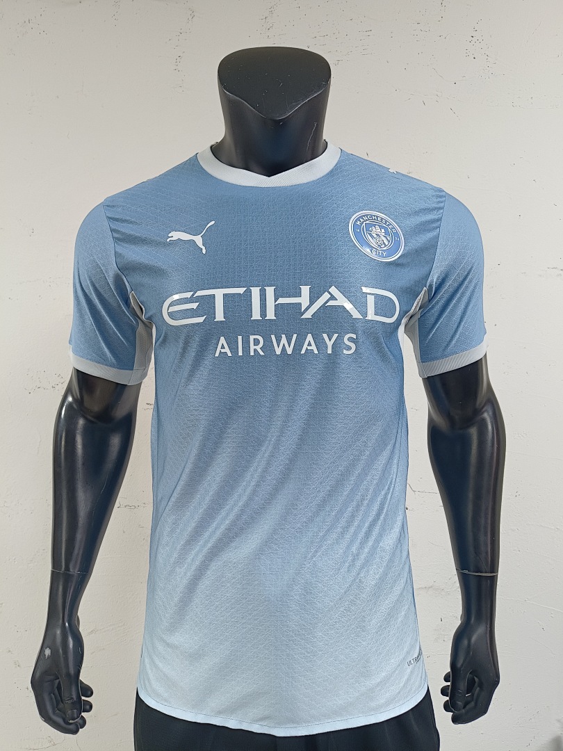 Manchester CityHome - view 4
