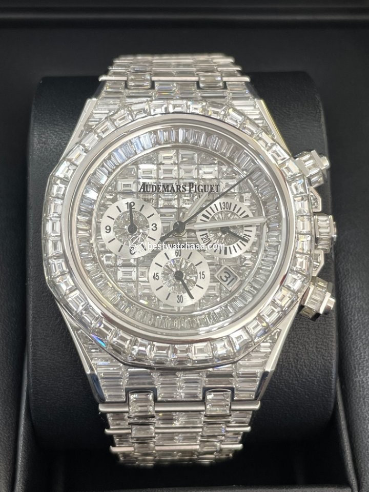Audemars Piguet Royal Oak Chronograph Mens watch Unisex Automatic White gold 26331ST.OO.1220ST.02